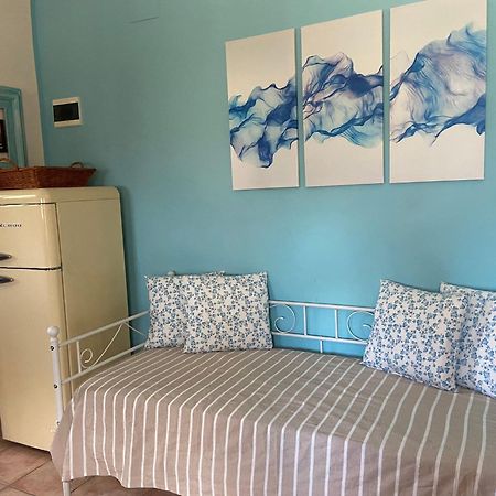 Villa Antonella カステッリーナ・マリッティマ 部屋 写真